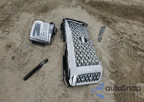 2017 Nissan Titan Sv z USA, uszkodzony, nr VIN 1N6AA1E5XHN507219